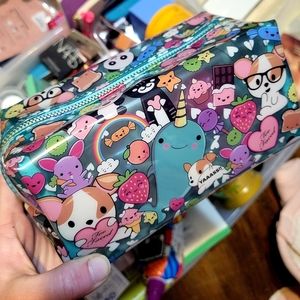 Too faced clover travel bag